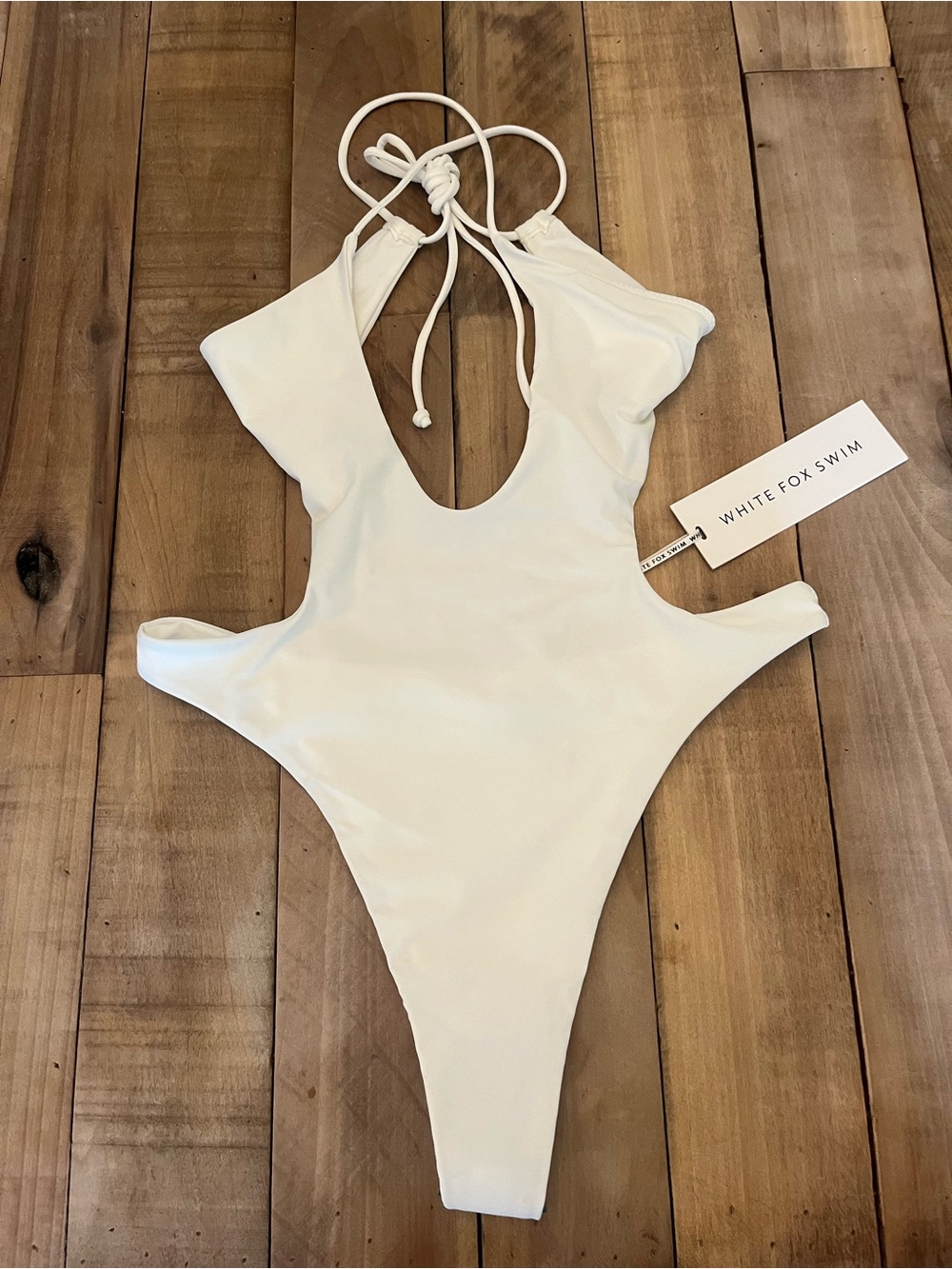 White Fox Columbia One Piece White Bodysuit Women’s Large Bodycon NWT $89
